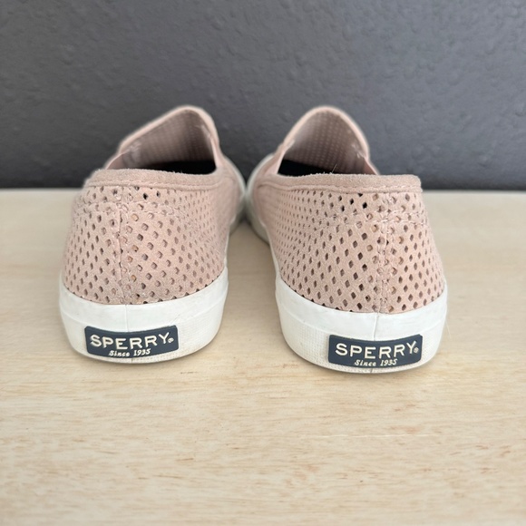 Sperry Perforated Pink Leather Slip Ons - Size 7.5 - Picture 2 of 7